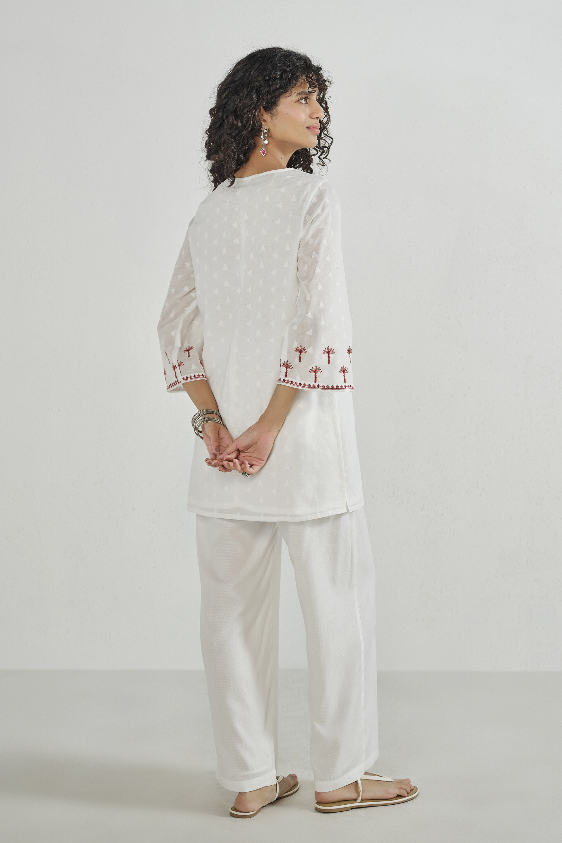 Safed Silsila Cotton Embroidered Tunic, Off White, image 6